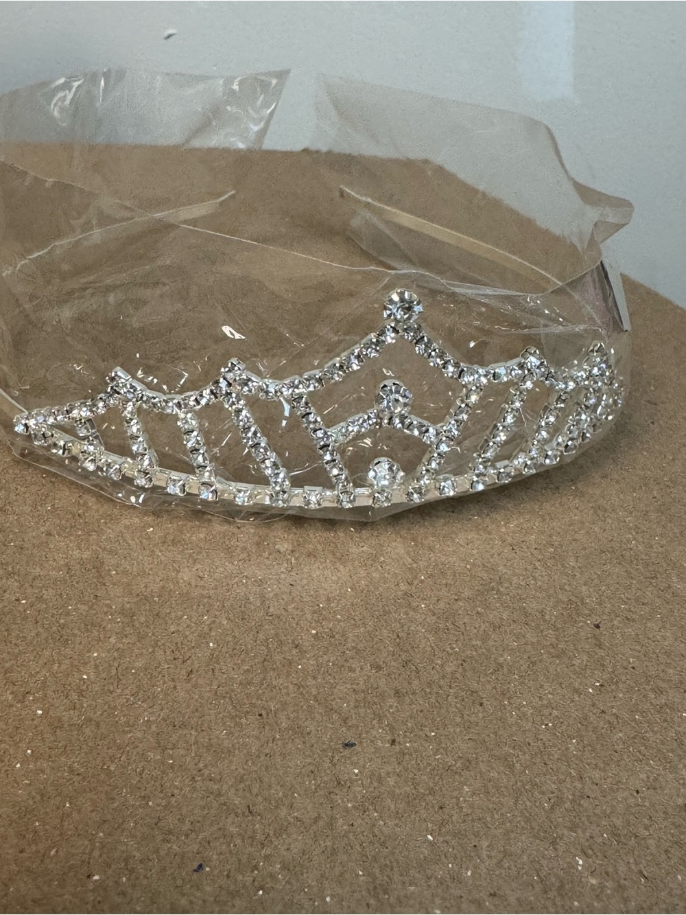 Silver Rhinestone Tiara Crown - Picture 3 of 8